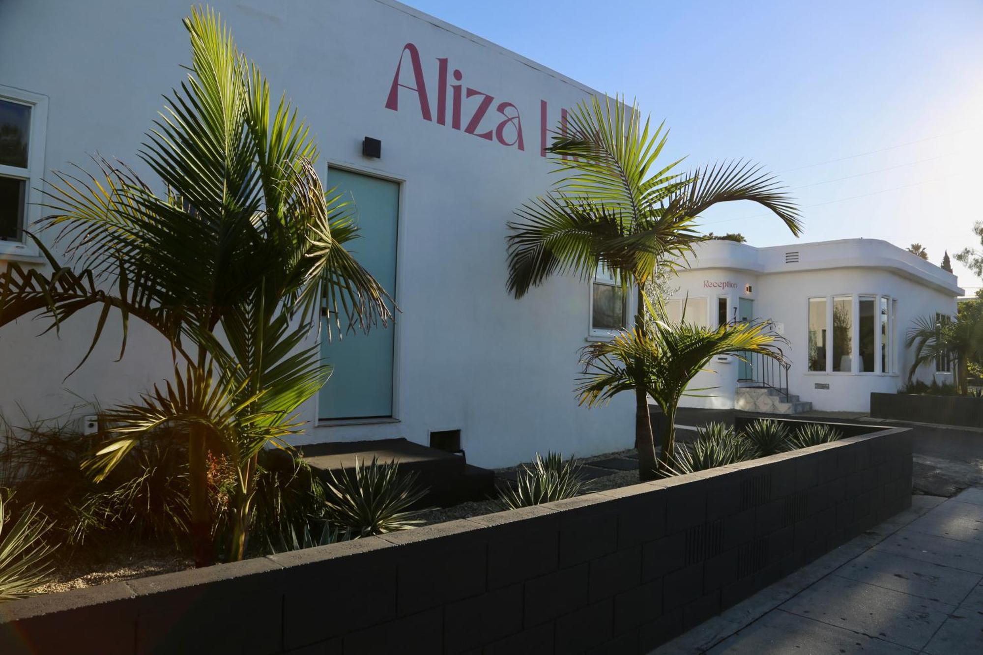Aliza Hotel — Photos 1